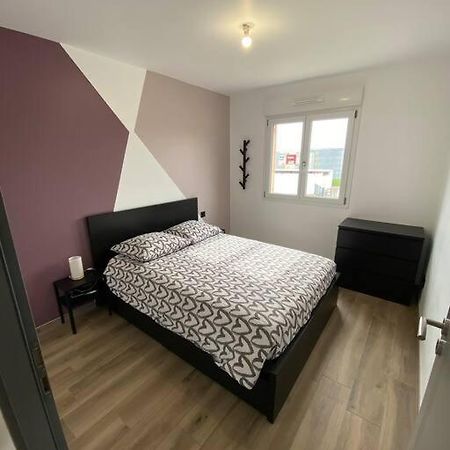 Appartement Climatise Charmes  Eksteriør billede